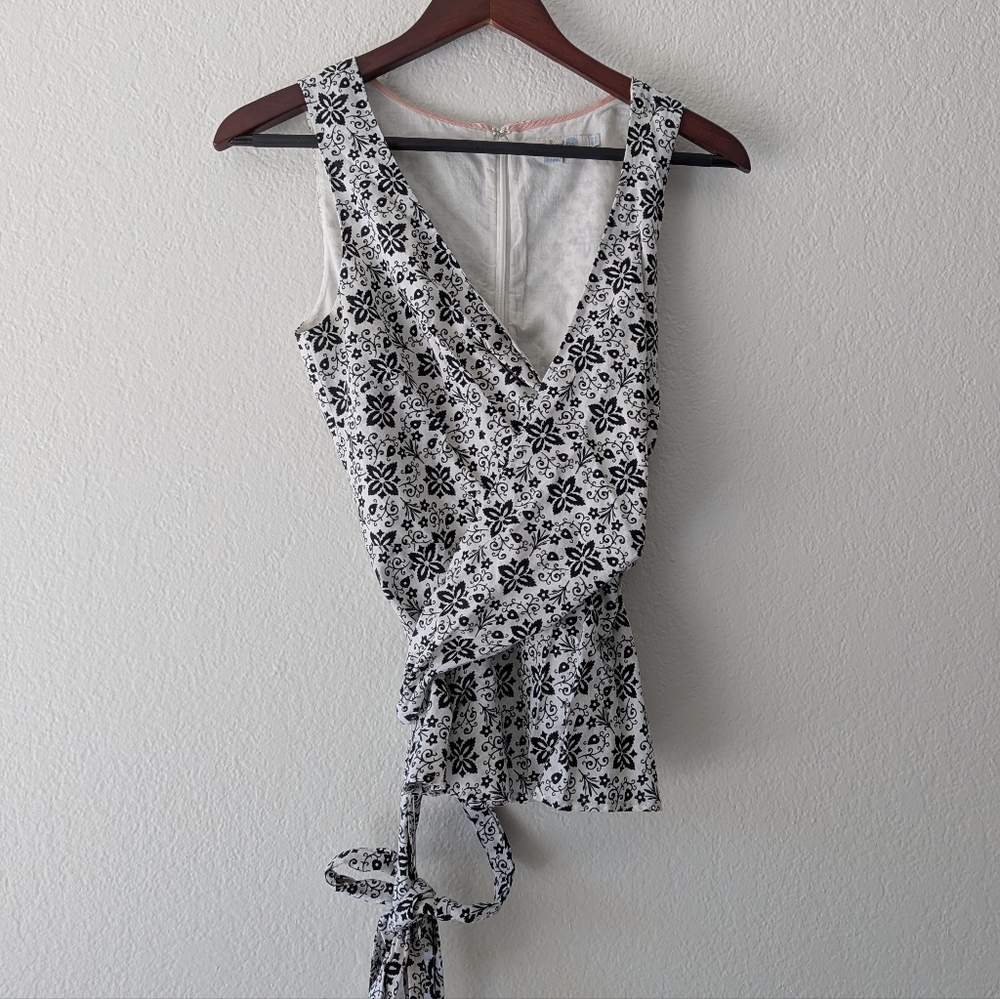 Boden Linen Cotton Wrap Tie Blouse White/Black Floral V Neck Sleeveless Size 12